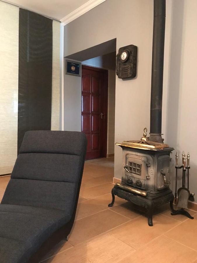 Eden Apartman Algyo Exterior foto